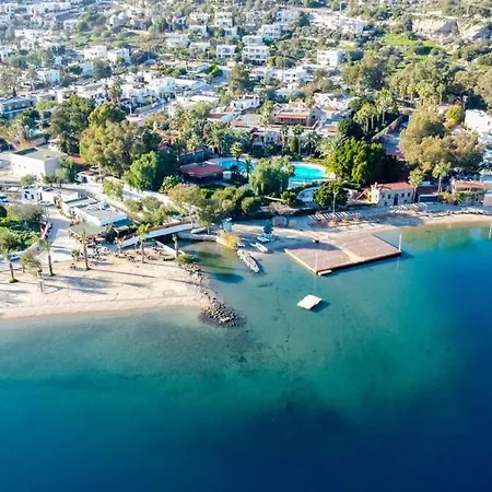 Enjoy 4br Wprivate Garden In Trkbk Villa Bodrum