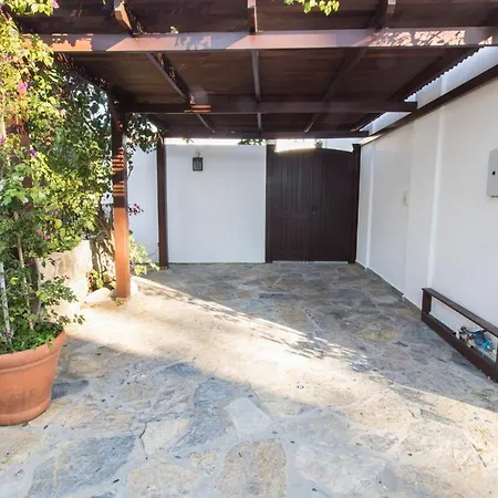 Villa Enjoy 4br Wprivate Garden In Trkbk Bodrum